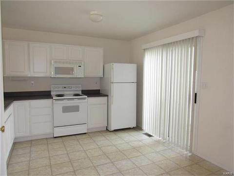 815 Brookmead Dr, O'fallon, MO 63366 photo 5