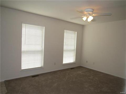 815 Brookmead Dr, O'fallon, MO 63366 photo 2