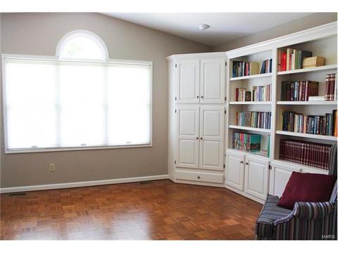 51 Oak Hl, Ellisville, MO 63021 photo 6