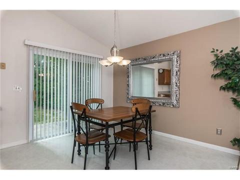 4237 Mcclay Rd, Saint Charles, MO 63304 photo 9