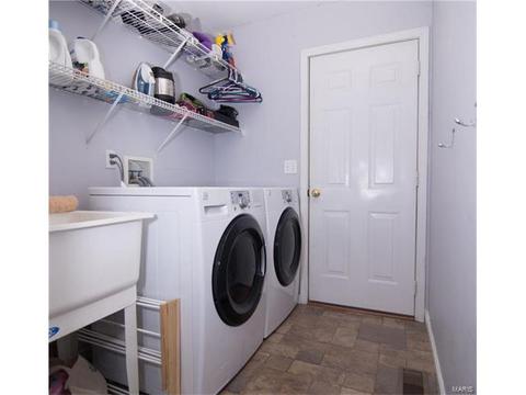 12 Red Cedar Parc Ct, O'fallon, MO 63368 photo 9