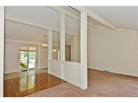 731 Penny Ct, Ballwin, MO 63011 photo 5