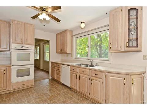 731 Penny Ct, Ballwin, MO 63011 photo 12