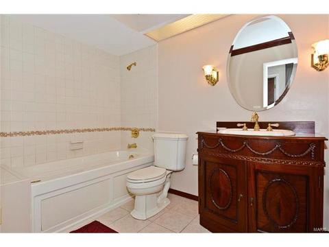 731 Penny Ct, Ballwin, MO 63011 photo 20