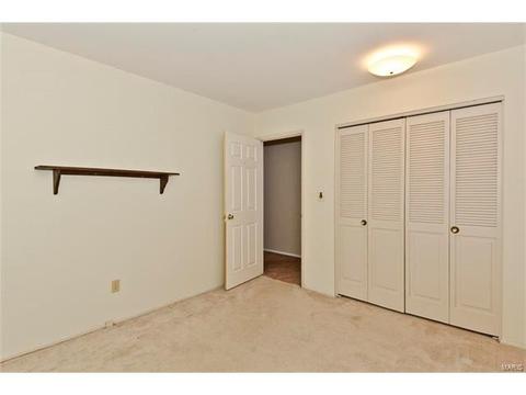 731 Penny Ct, Ballwin, MO 63011 photo 24