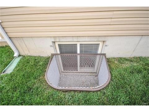607 Spring Mnr, O'fallon, MO 63368 photo 34