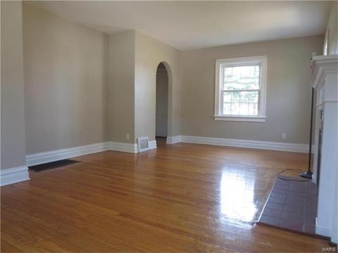 7812 Rosedale, Saint Louis, MO 63121 photo 6