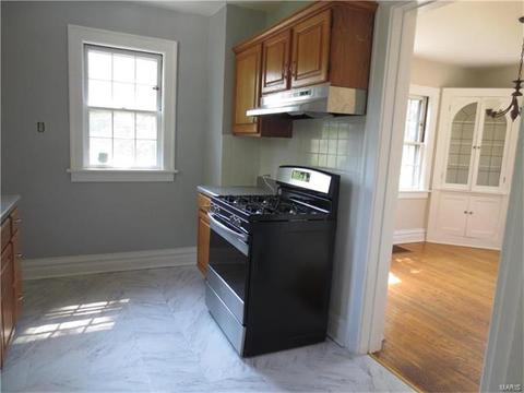 7812 Rosedale, Saint Louis, MO 63121 photo 10