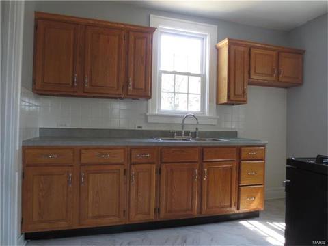 7812 Rosedale, Saint Louis, MO 63121 photo 8