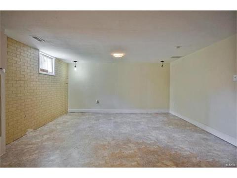 6710 Donald, Saint Louis, MO 63121 photo 10