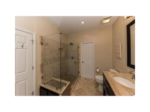 17464 Hilltop Rdg, Eureka, MO 63025 photo 32