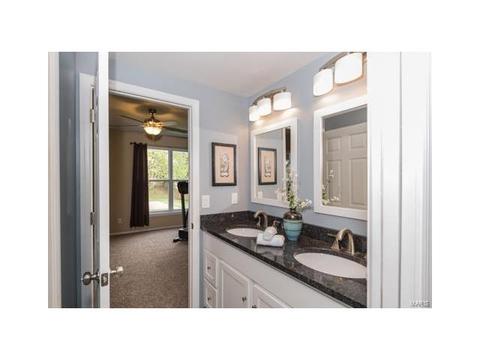 17464 Hilltop Rdg, Eureka, MO 63025 photo 47