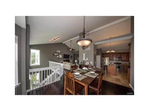 17464 Hilltop Rdg, Eureka, MO 63025 photo 20