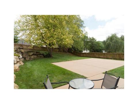 17464 Hilltop Rdg, Eureka, MO 63025 photo 10