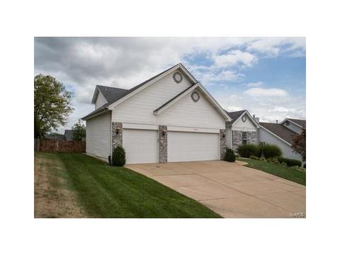 17464 Hilltop Rdg, Eureka, MO 63025 photo 3