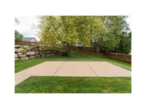 17464 Hilltop Rdg, Eureka, MO 63025 photo 9
