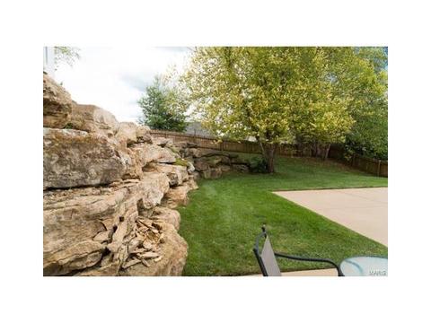 17464 Hilltop Rdg, Eureka, MO 63025 photo 11