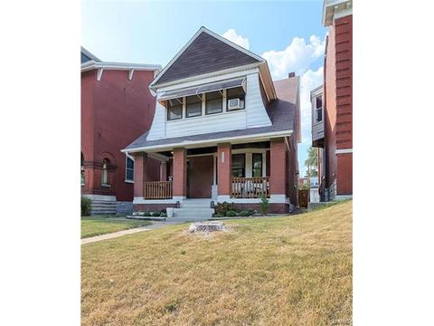 4337 S Compton Ave, Saint Louis, MO 63111 photo 2