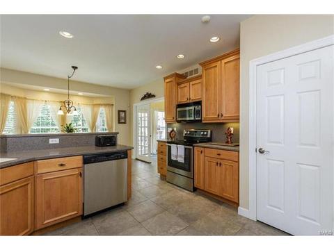 1610 Summit Estates Dr, O'fallon, MO 63366 photo 21