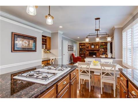 744 Berquist, Ballwin, MO 63011 photo 16