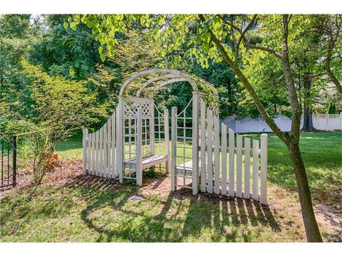 744 Berquist, Ballwin, MO 63011 photo 43