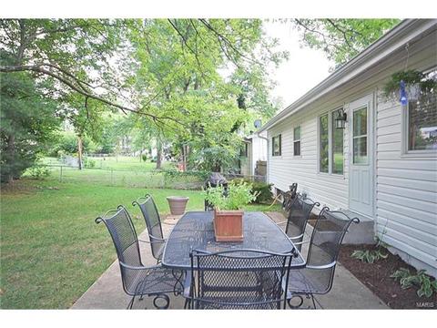 912 Parkfield Ter, Ballwin, MO 63021 photo 20