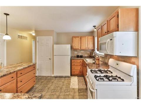 11642 Frontier Dr, Saint Louis, MO 63146 photo 11