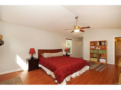800 Eaglebrooke, Ballwin, MO 63021 photo 18