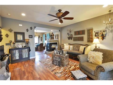 523 Copper Mdws, O'fallon, MO 63368 photo 2