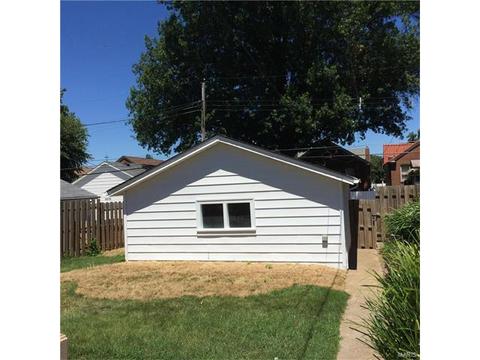 5631 Gresham Ave, Saint Louis, MO 63109 photo 12