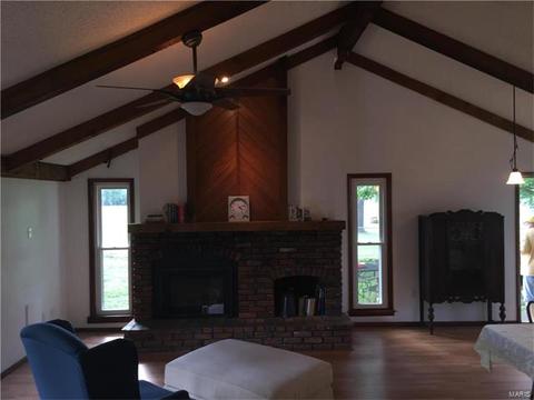304 Saint Christopher Dr, O'fallon, MO 63366 photo 8