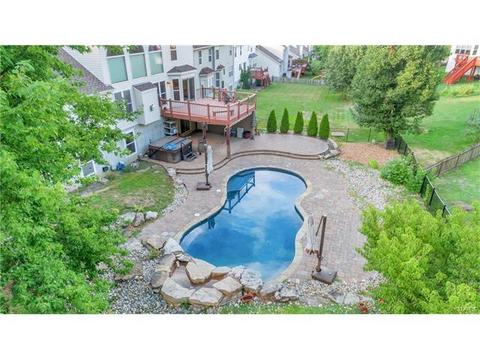 2539 Hickory Manor Dr, Wildwood, MO 63011 photo 4