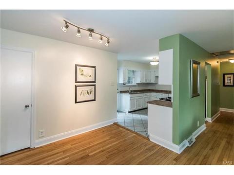 233 Dennison Dr, Ballwin, MO 63021 photo 10