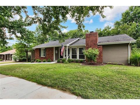 1504 Sunnytree Ln, Ballwin, MO 63021 photo 25