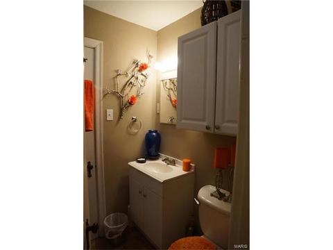 5704 Beldon, Saint Louis, MO 63136 photo 8