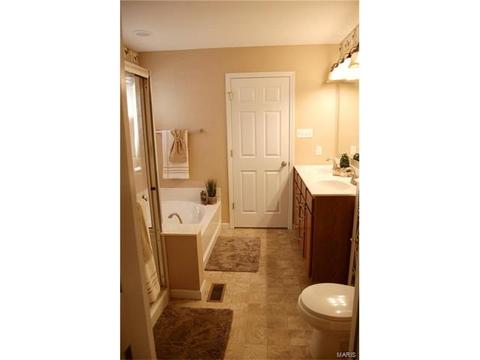 865 Ashton Way Cir, Eureka, MO 63025 photo 14