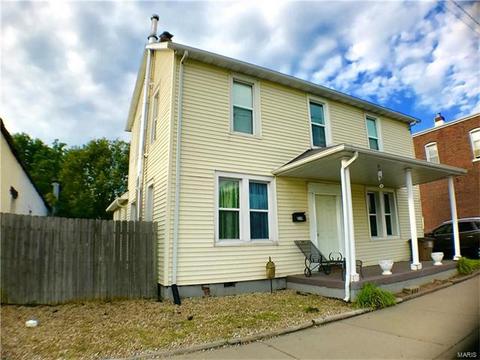 219 W Main St, Mount Olive, IL 62069 photo 1