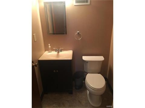 414 Sorrento Dr, Ballwin, MO 63021 photo 14
