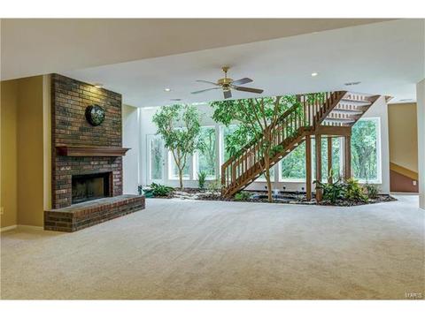 927 Timber Glen Ln, Ballwin, MO 63021 photo 40