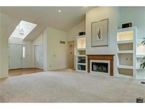 927 Timber Glen Ln, Ballwin, MO 63021 photo 5
