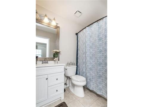 428 Tailor Ln, O'fallon, MO 63368 photo 9