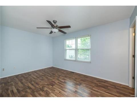 428 Tailor Ln, O'fallon, MO 63368 photo 6