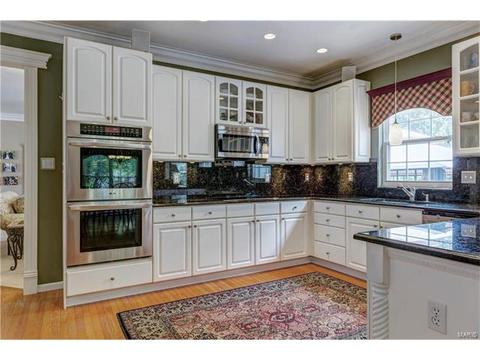 2444 Clarjon Dr, Ballwin, MO 63021 photo 16