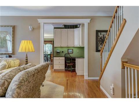2444 Clarjon Dr, Ballwin, MO 63021 photo 13
