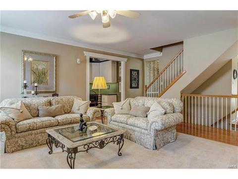 2444 Clarjon Dr, Ballwin, MO 63021 photo 12