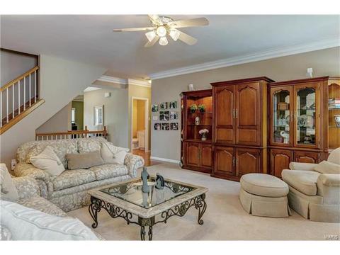 2444 Clarjon Dr, Ballwin, MO 63021 photo 11