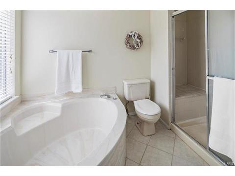 1173 Richland Mdws, Ballwin, MO 63021 photo 33