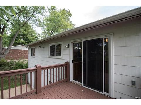 895 Napoli, Ballwin, MO 63021 photo 35