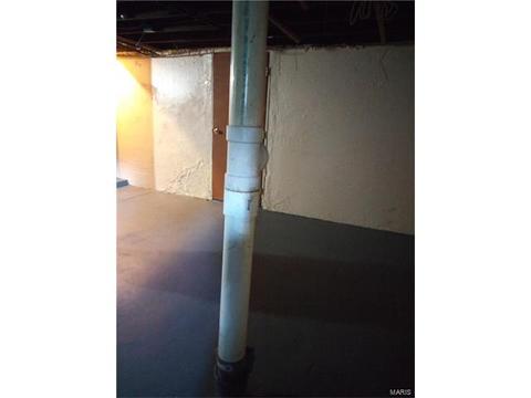 9116 E Milton Ave, Saint Louis, MO 63114 photo 10