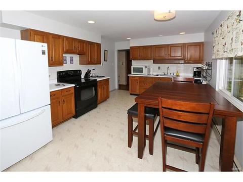 213 Cordes St, O'fallon, MO 63366 photo 7